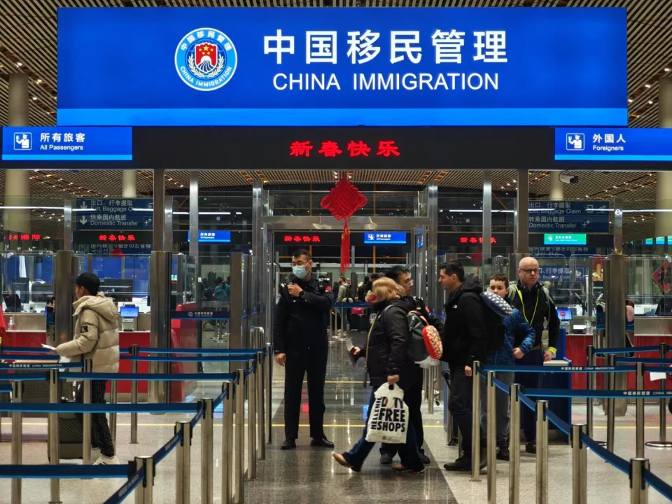 Entering China immigration under visa-free entry policy